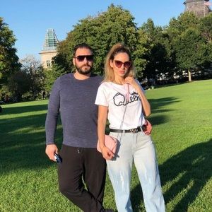 Meet your Posher, Sabrina